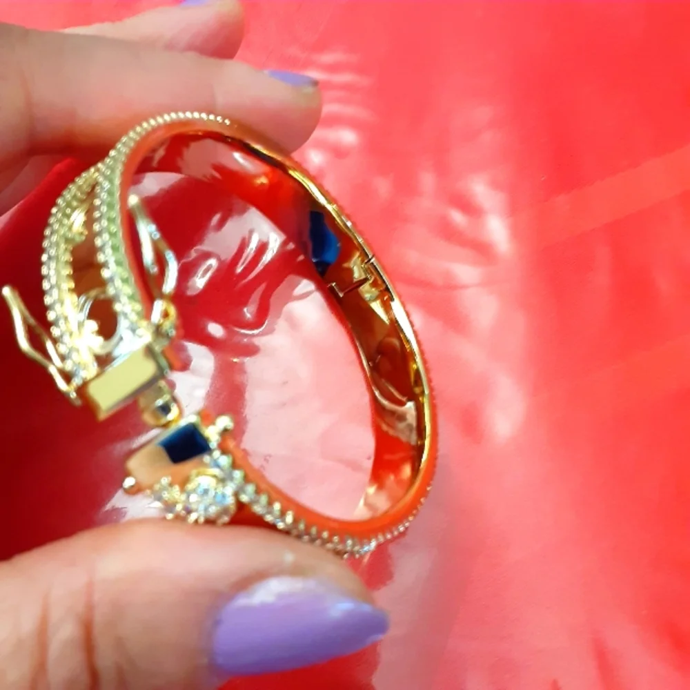 Stainless steel bangle 18kt gold plated - Picture 6 of 9